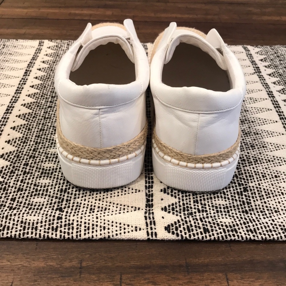 Steve Madden Slip on Shoes - Picture 2 of 5